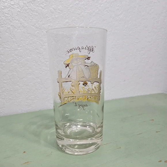 Holly Hobbie "Life's a picnic...enjoy it" Glass Cup Tumbler American Greetings - Picture 5 of 8